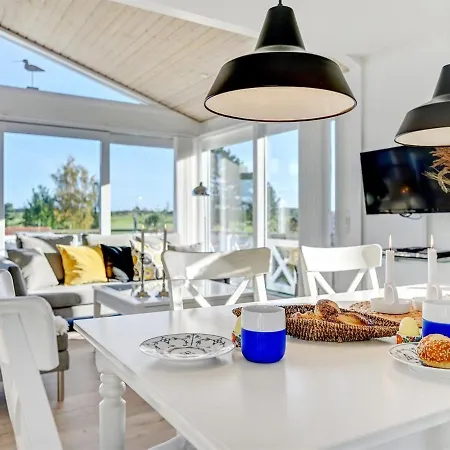 Holiday Elfrede - 600m From The Sea In Funen By Interhome Holiday home