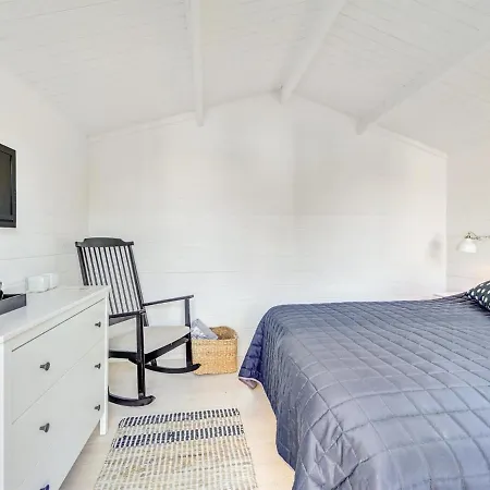 Holiday home Holiday Elfrede - 600m From The Sea In Funen By Interhome