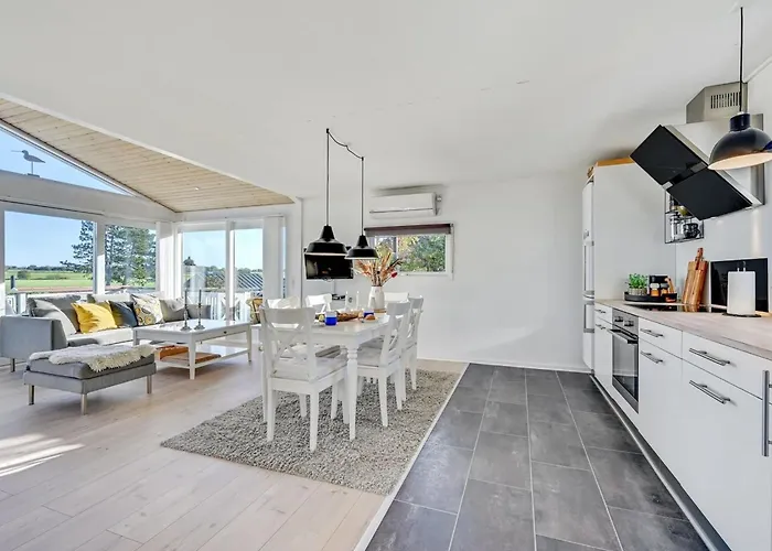 בית נופש Elfrede - 600m From The Sea By Interhome